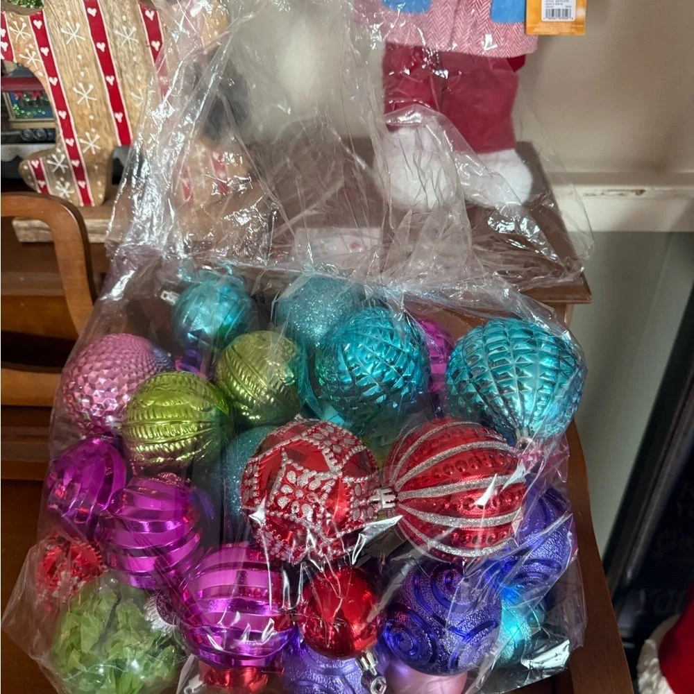 Large Bag of Festive Multicolor Ornament Set